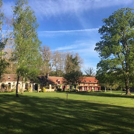 Bed and Breakfast Domaine De Montizeau Lailly-en-Val Exterior foto