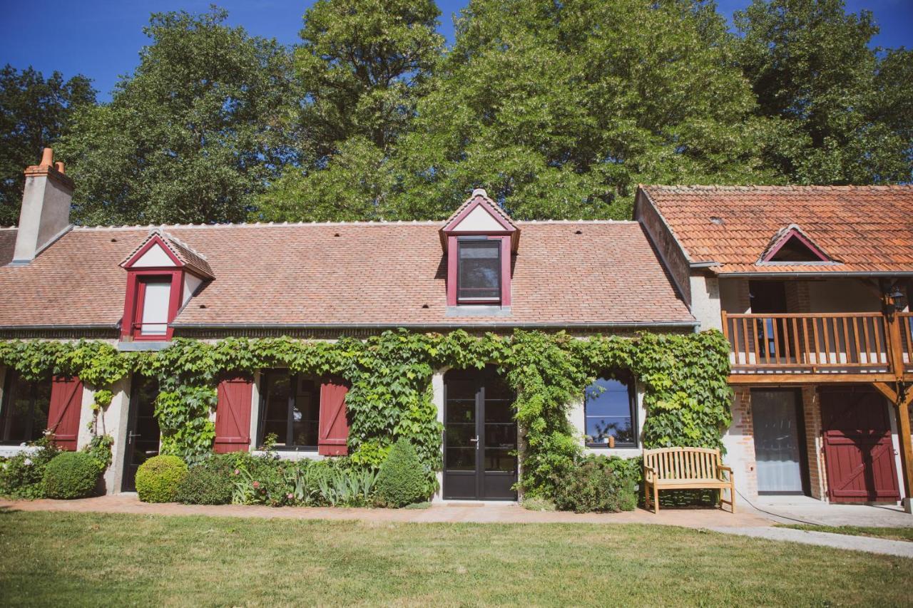 Bed and Breakfast Domaine De Montizeau Lailly-en-Val Exterior foto