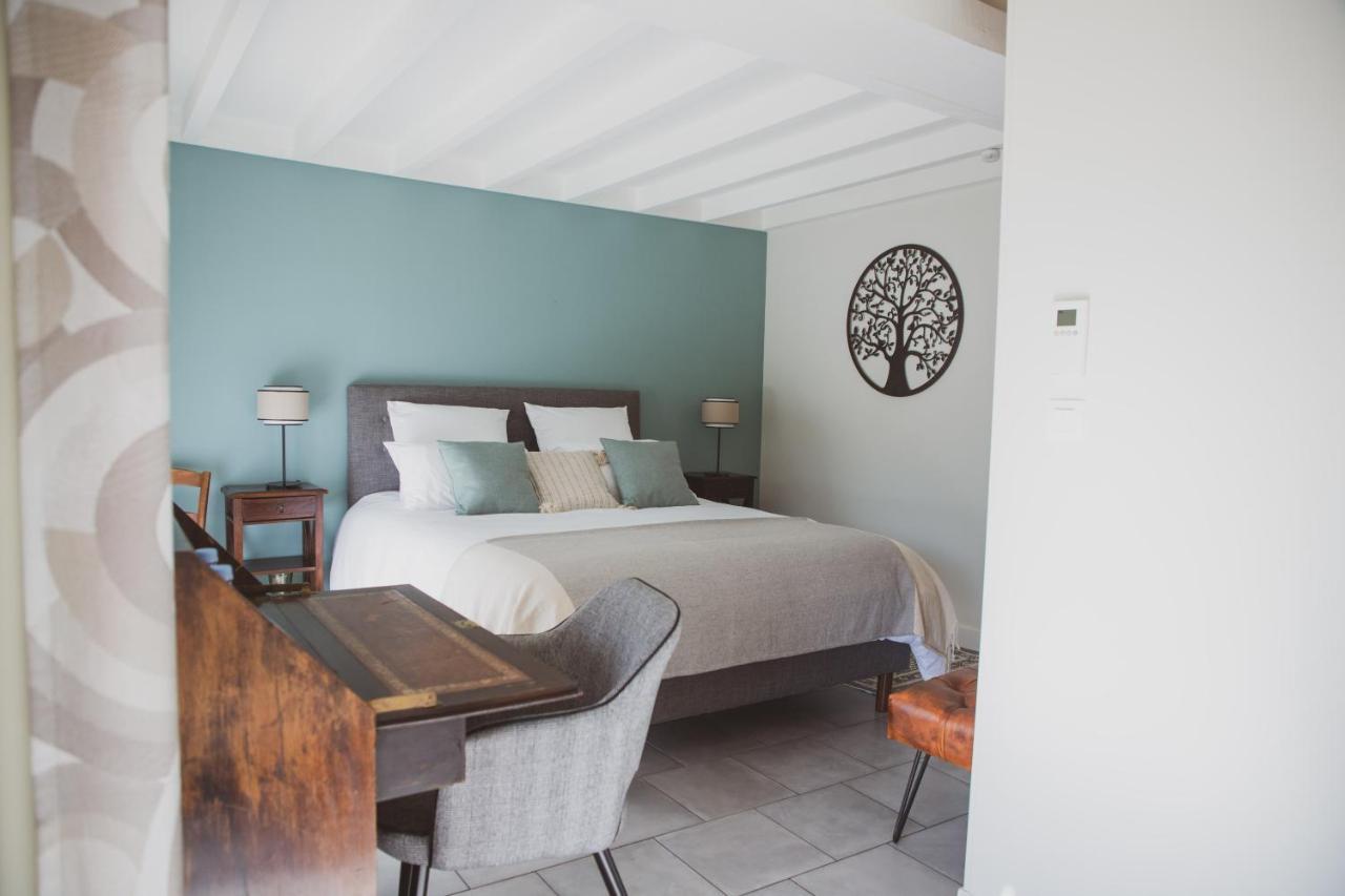 Bed and Breakfast Domaine De Montizeau Lailly-en-Val Habitación foto