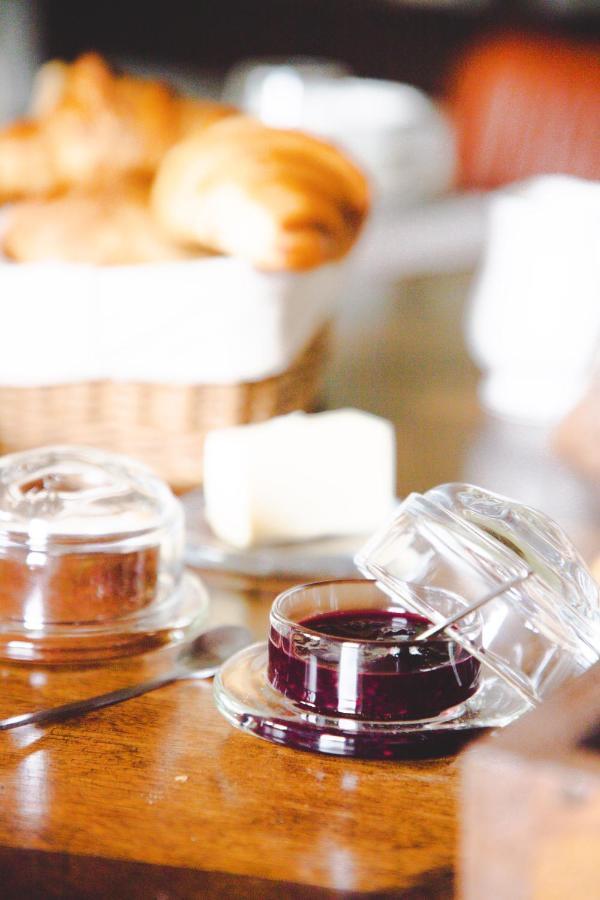 Bed and Breakfast Domaine De Montizeau Lailly-en-Val Exterior foto