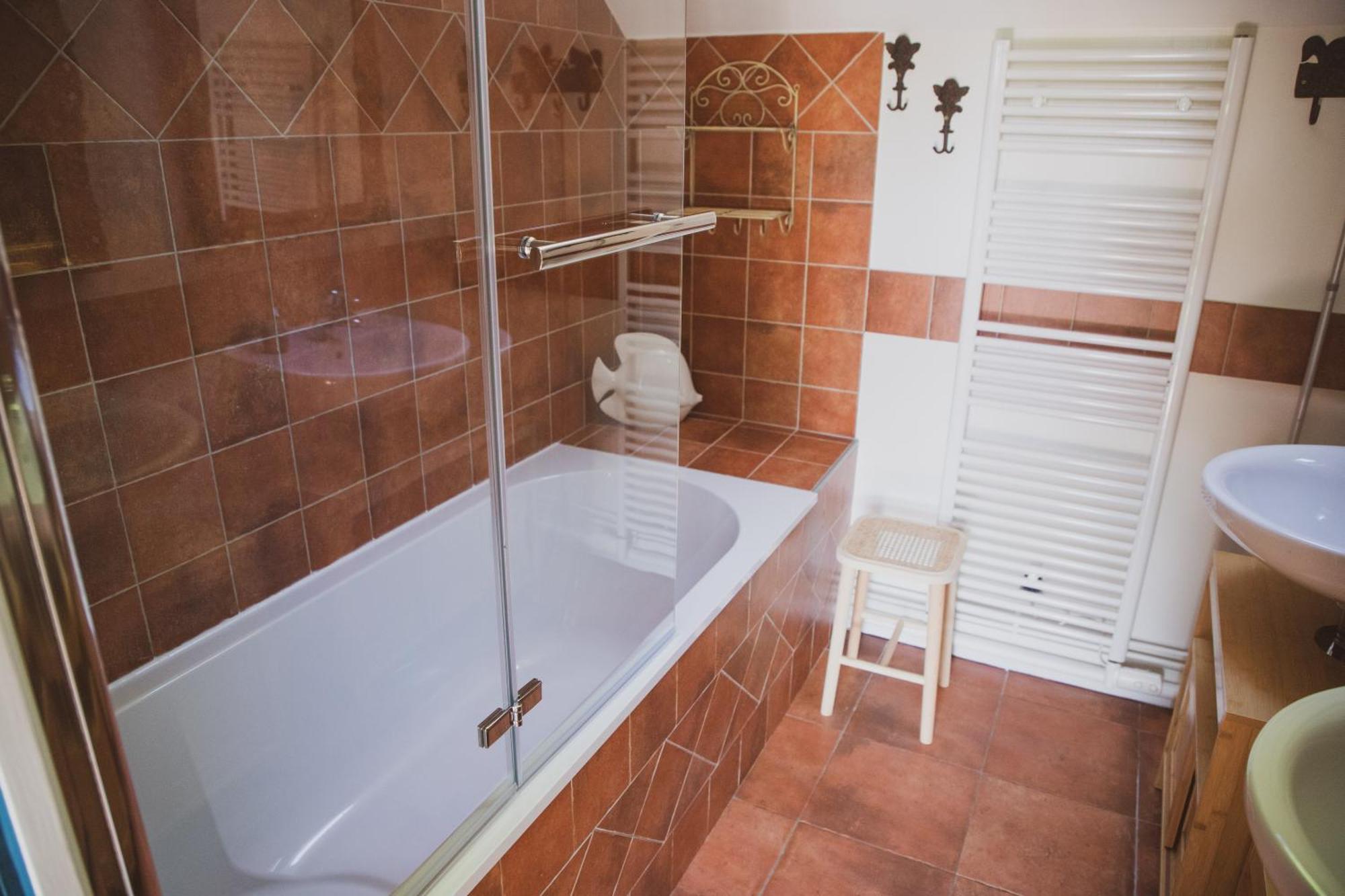 Bed and Breakfast Domaine De Montizeau Lailly-en-Val Habitación foto