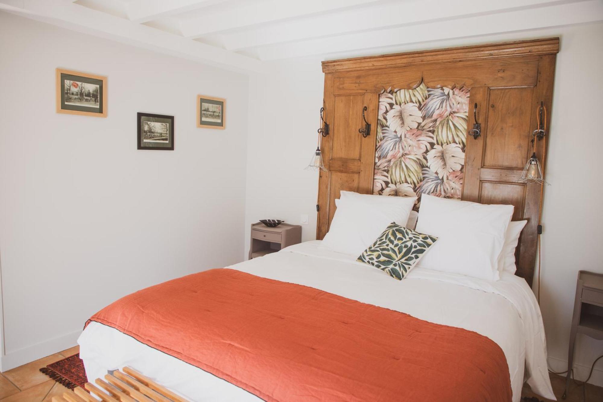 Bed and Breakfast Domaine De Montizeau Lailly-en-Val Habitación foto