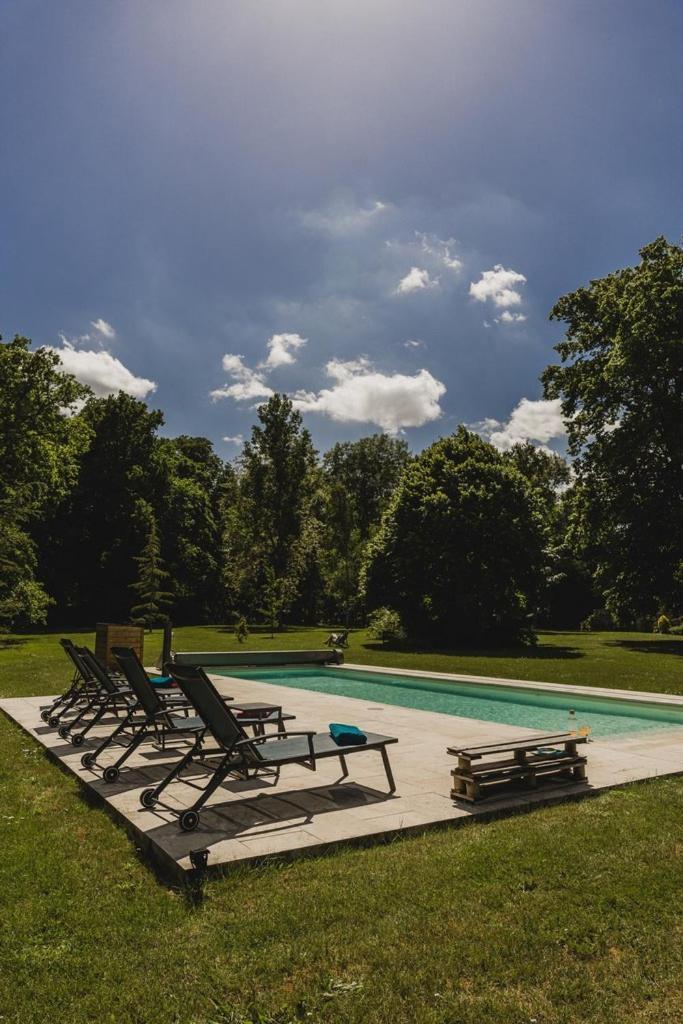 Bed and Breakfast Domaine De Montizeau Lailly-en-Val Exterior foto